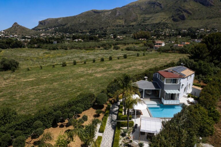 Villa Amira