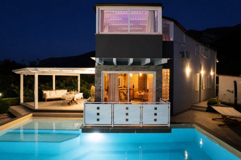Villa Amira