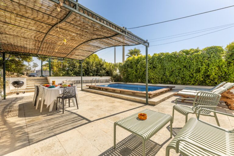 Country pool house